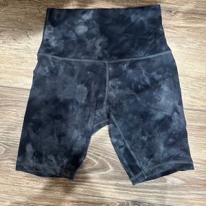 Lululemon Align Shorts 6” Size 4